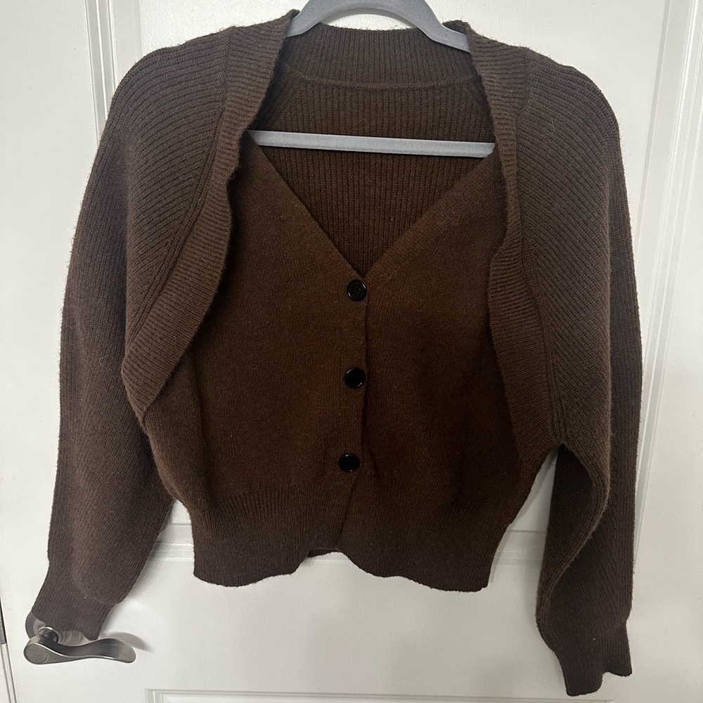 Commence NWOT dark brown button sweater, size Medium. Purchased but never worn!